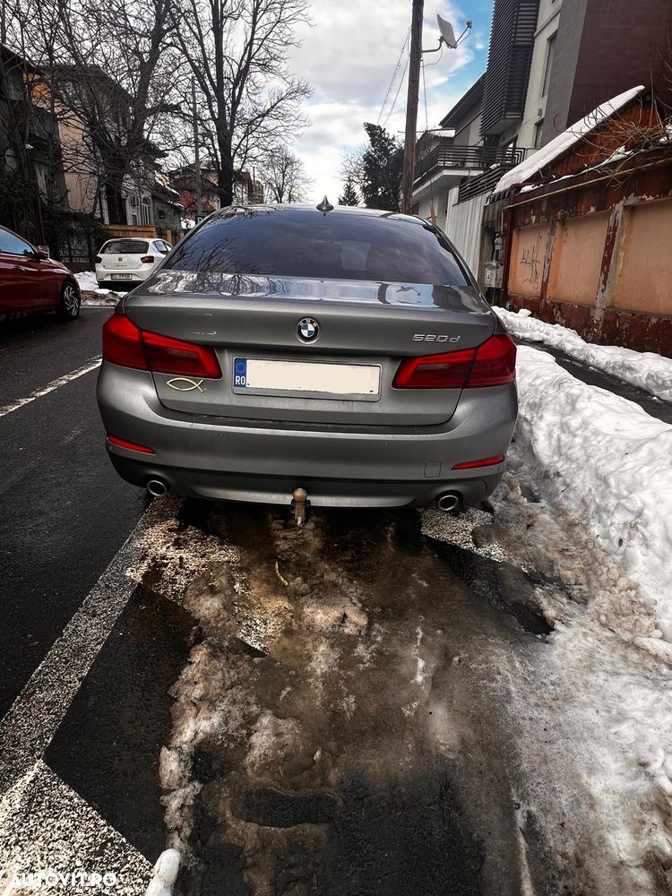 BMW Seria 5 520d AT - 4