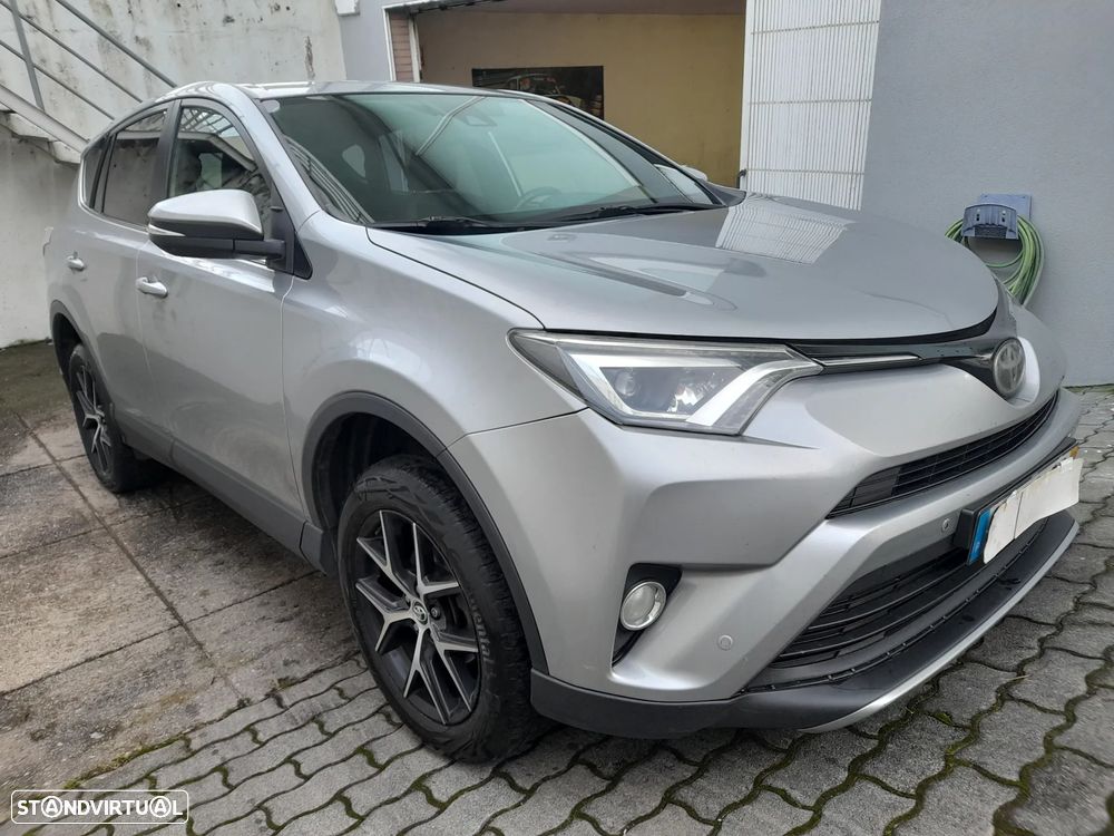 Toyota RAV4 2.0 D-4D Comfort+P.Sport - 3