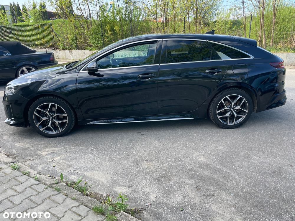 Kia ProCeed - 9