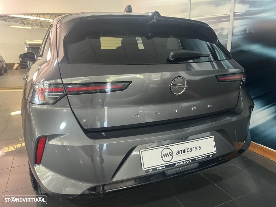 Opel Astra 1.2 T Elegance - 8