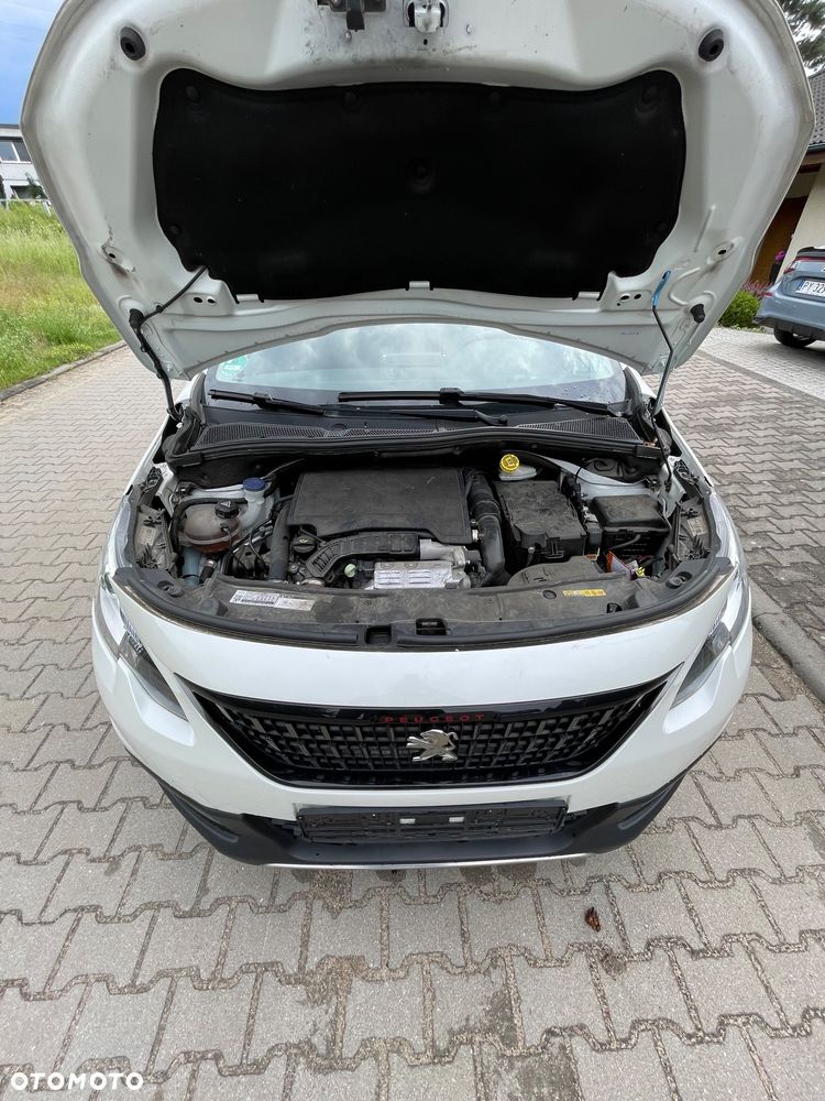Peugeot 2008 1.2 PureTech GT Line S&S - 16