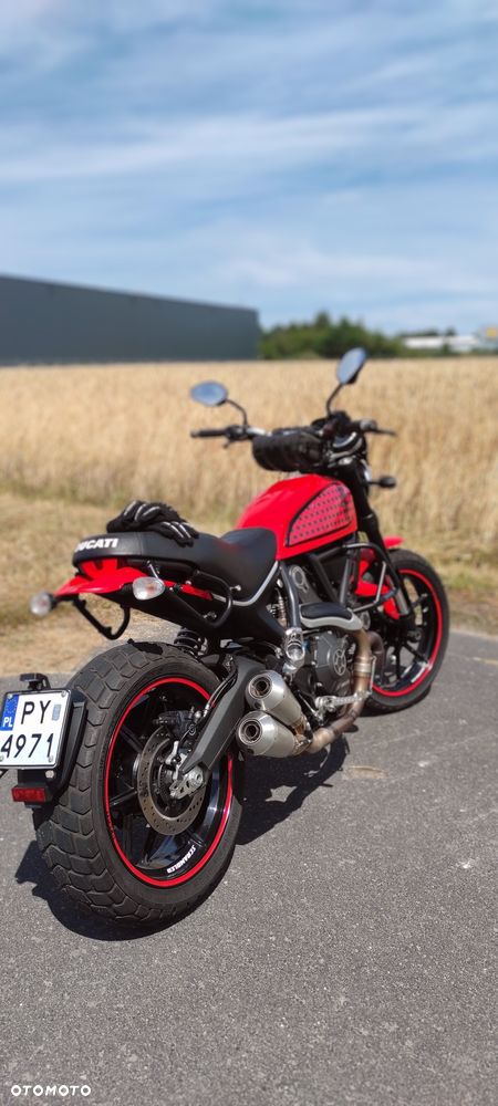 Ducati Scrambler - 1