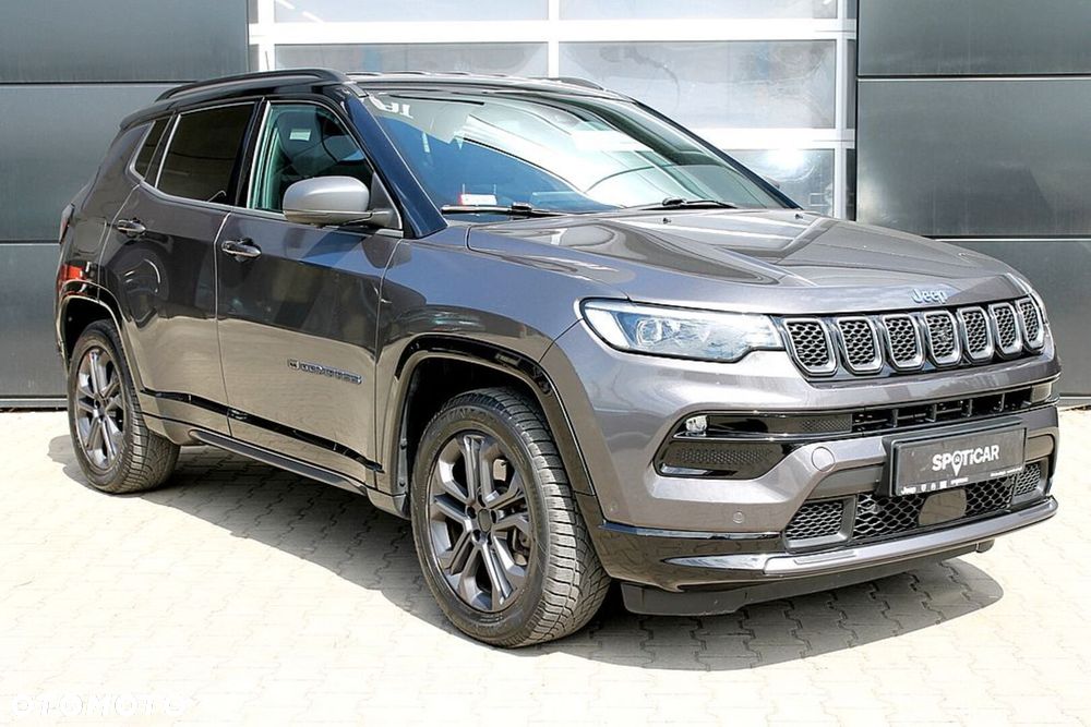Jeep Compass - 14