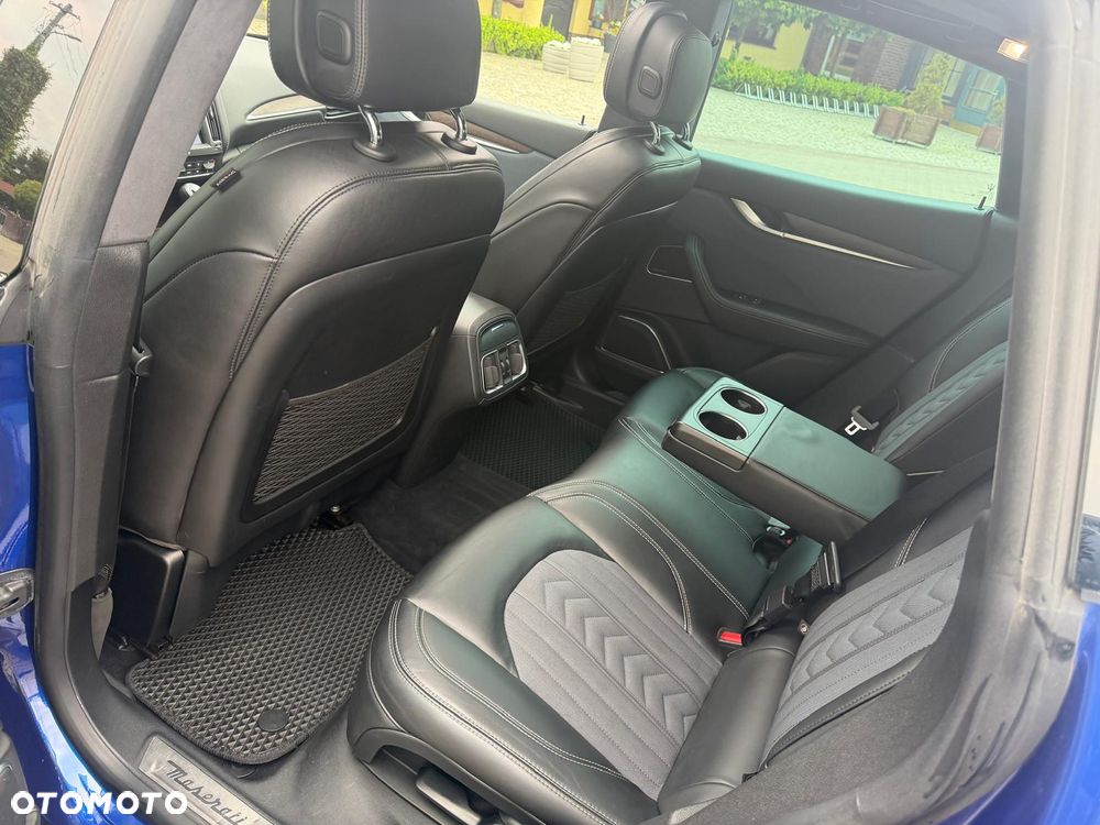Maserati Levante S Q4 - 26