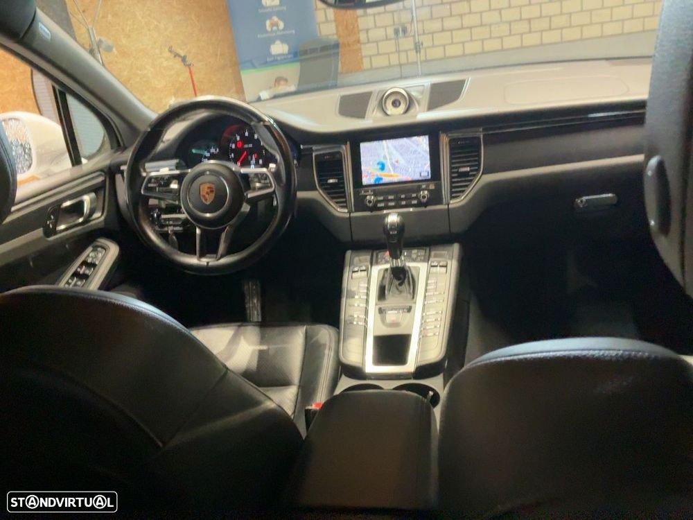 Porsche Macan - 9