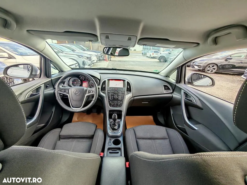 Opel Astra - 2