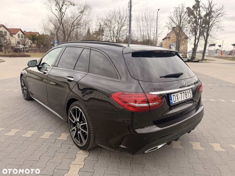 Mercedes-Benz Klasa C 300 d 4MATIC 9G-TRONIC - 11