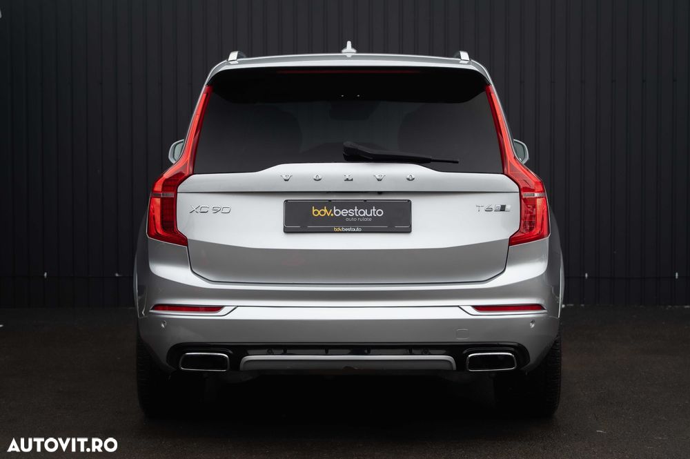 Volvo XC 90 T6 AWD R-Design - 10