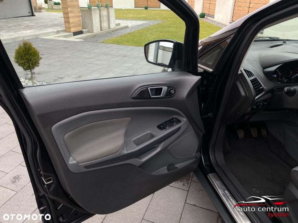 Ford EcoSport - 16