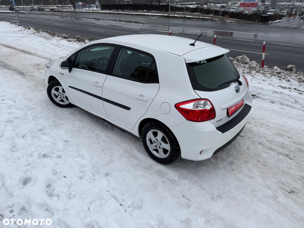 Toyota Auris 1.8 HSD Luna - 27