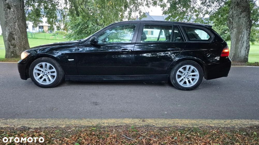 BMW Seria 3 320d - 8