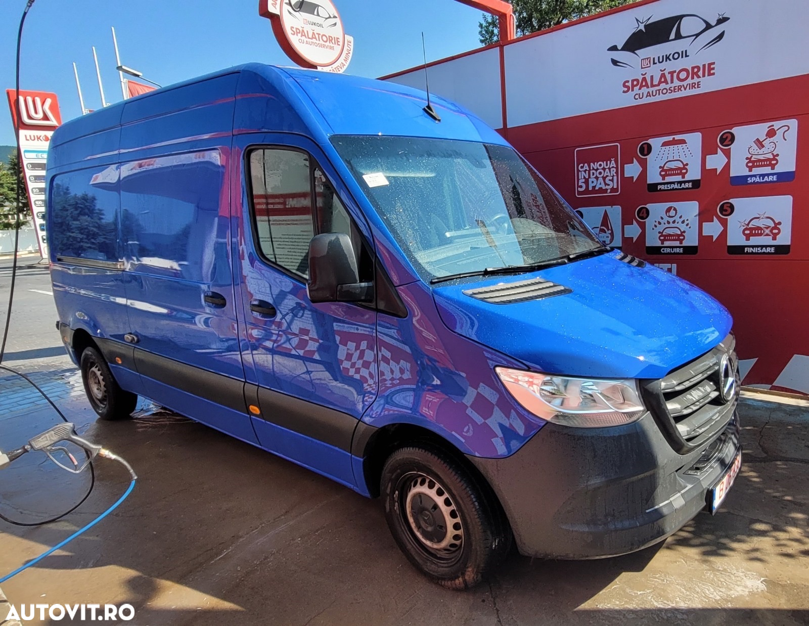 Mercedes-Benz Sprinter - 8