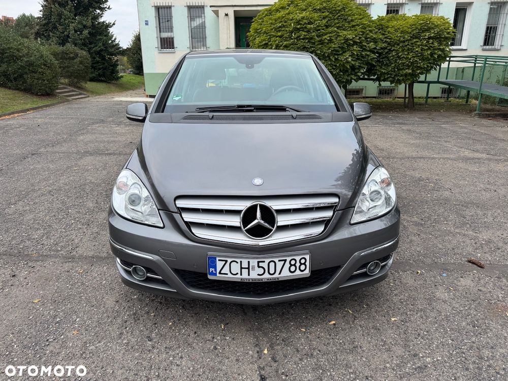 Mercedes-Benz Klasa B 180 - 2