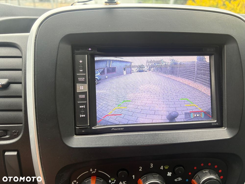 Renault Trafic - 17