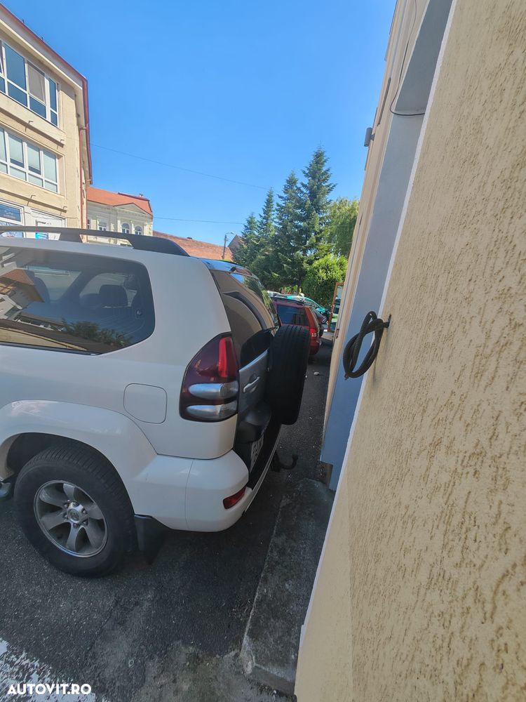 Toyota Land Cruiser 3.0 D-4D Automatik - 3