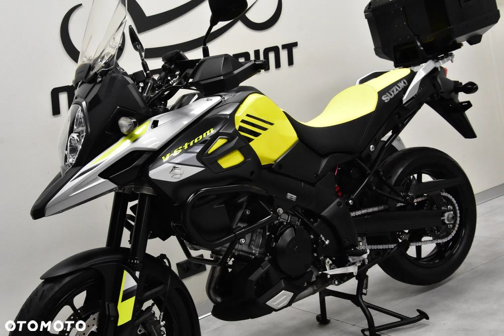Suzuki V-STROM - 9
