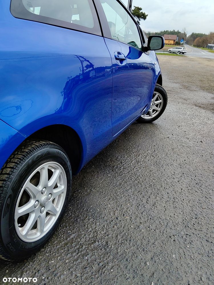 Toyota Yaris 1.0 Terra - 11