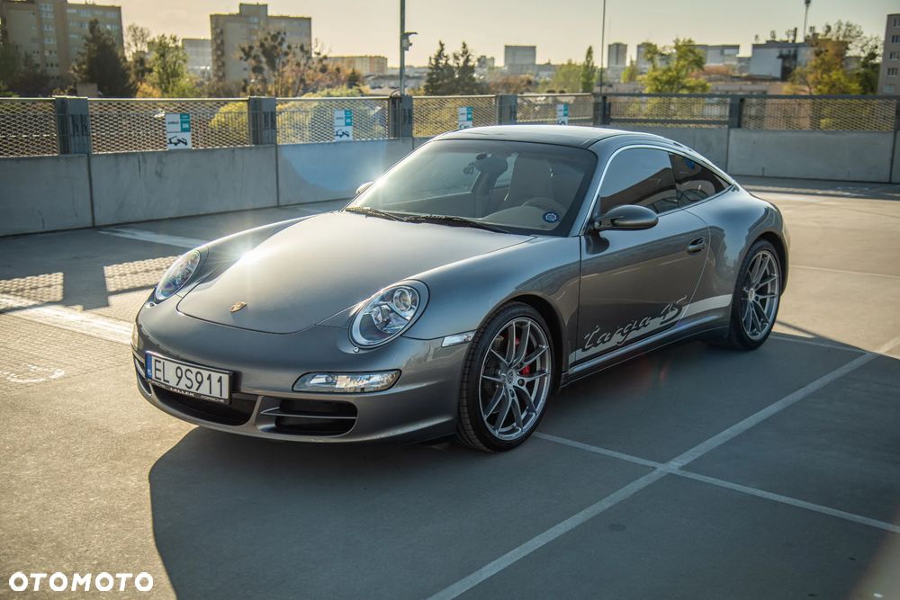 Porsche 911 - 18