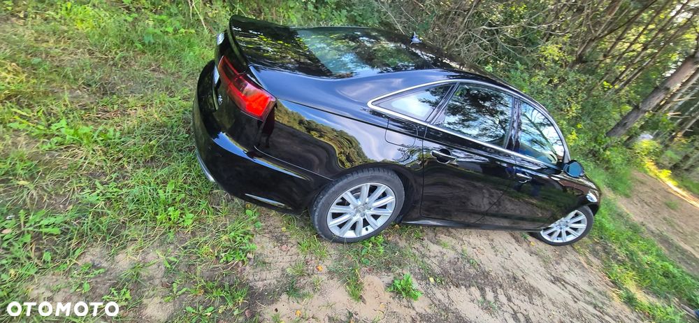 Audi A6 - 4