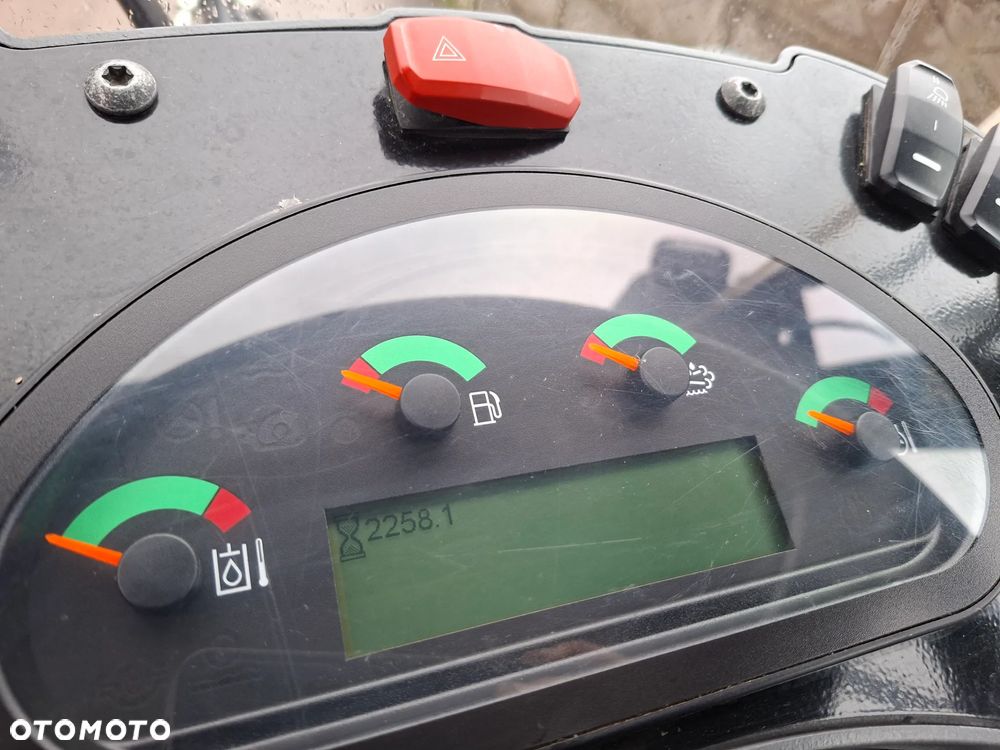 Caterpillar CAT 918 M - 38