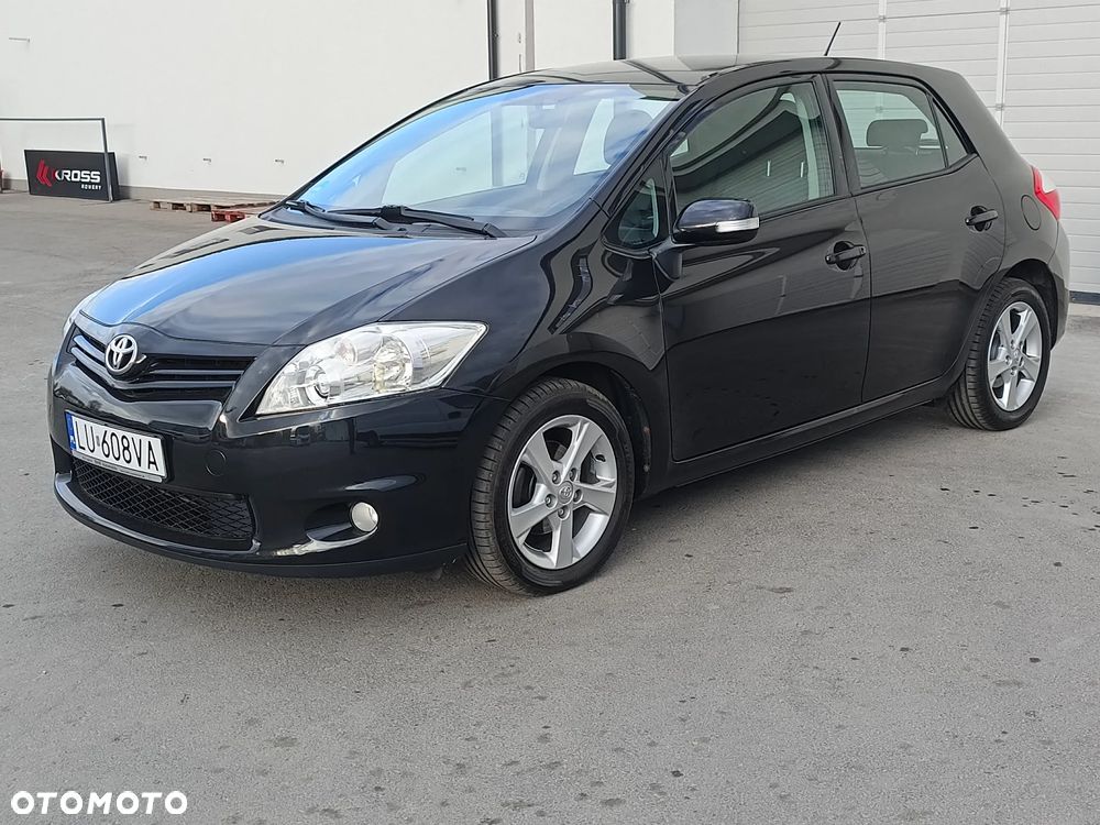 Toyota Auris 1.6 Life+ - 11