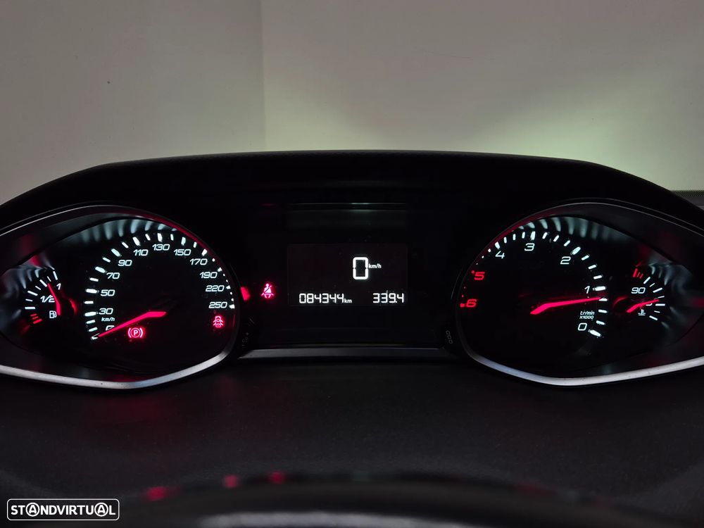 Peugeot 308 1.5 BlueHDi Style - 11