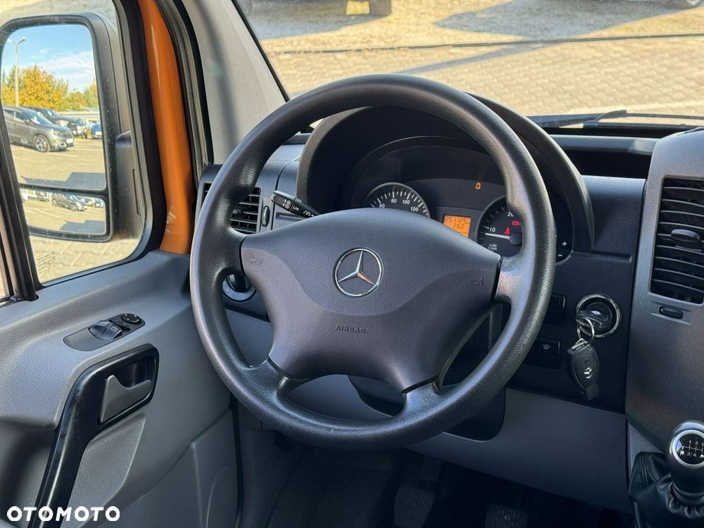 Mercedes-Benz Sprinter - 31