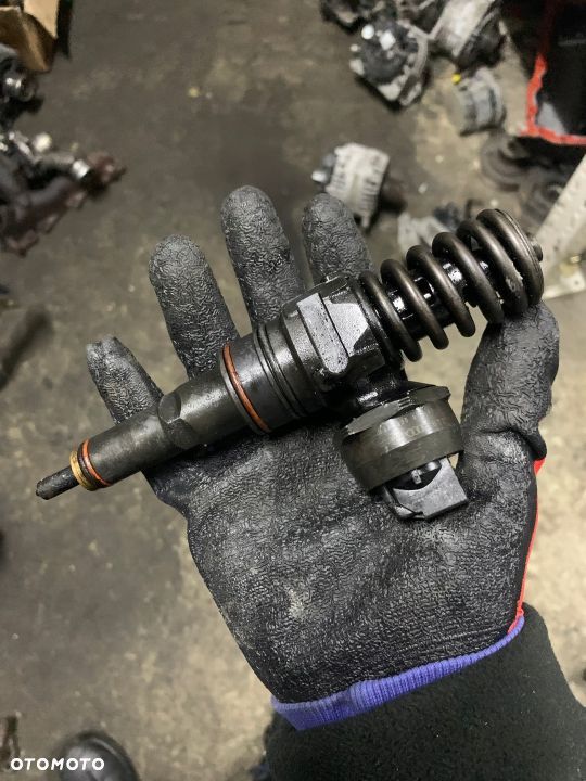 Pompowtrysk BOSCH VW AUDI 1.9 TDI 0414720038