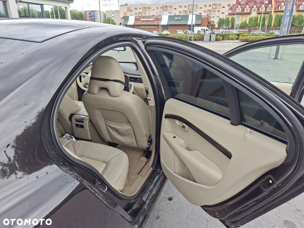 Volvo S80 2.4D5 AWD Executive - 8