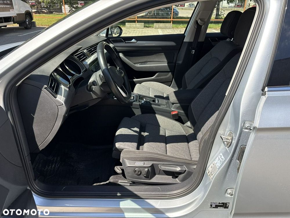 Volkswagen Passat 1.5 TSI EVO Business DSG - 10