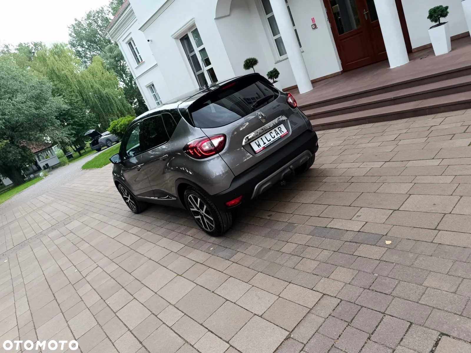 Renault Captur 1.3 Energy TCe Initiale Paris EDC - 16