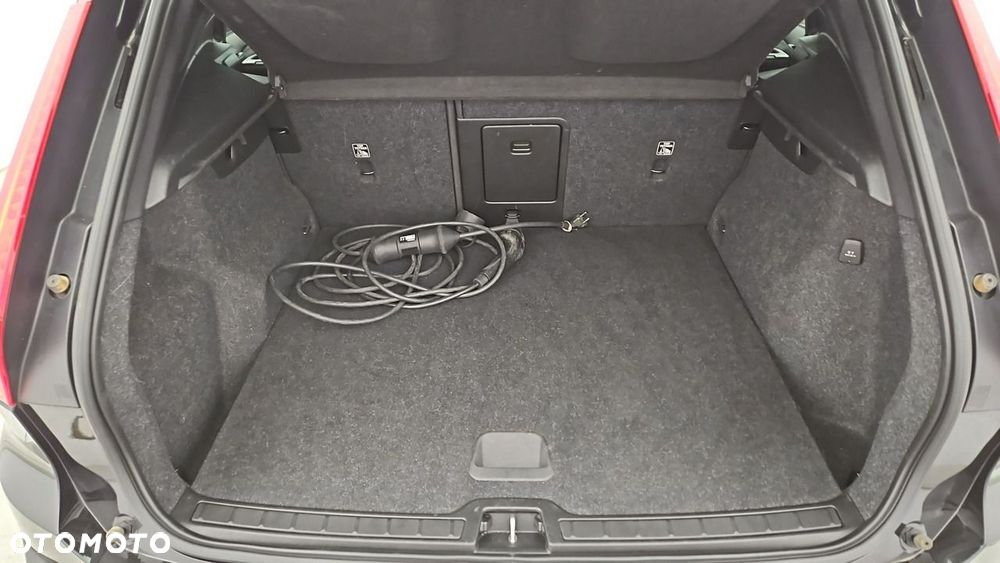 Volvo XC 40 T5 Plug-In Hybrid R-Design - 23