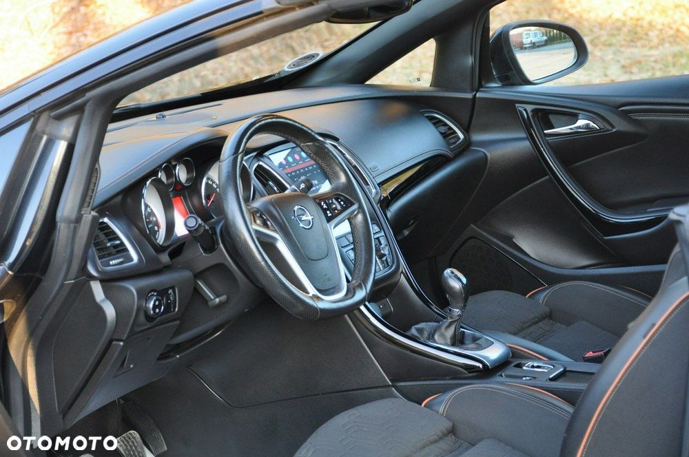 Opel Cascada 1.4 T Cosmo S&S EU6 - 21