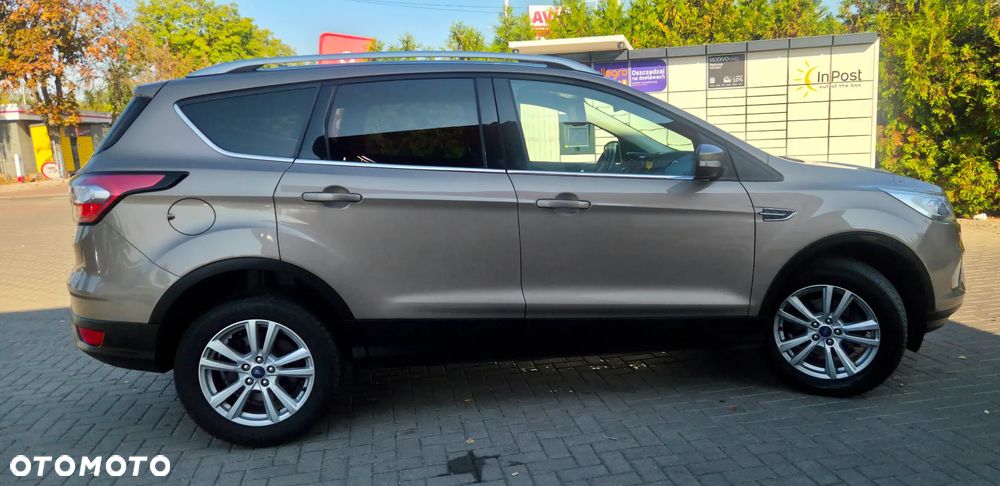 Ford Kuga 1.5 EcoBoost 2x4 Titanium - 17