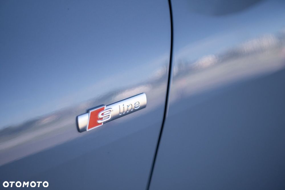 Audi Q4 e-tron 45 82kWh - 8