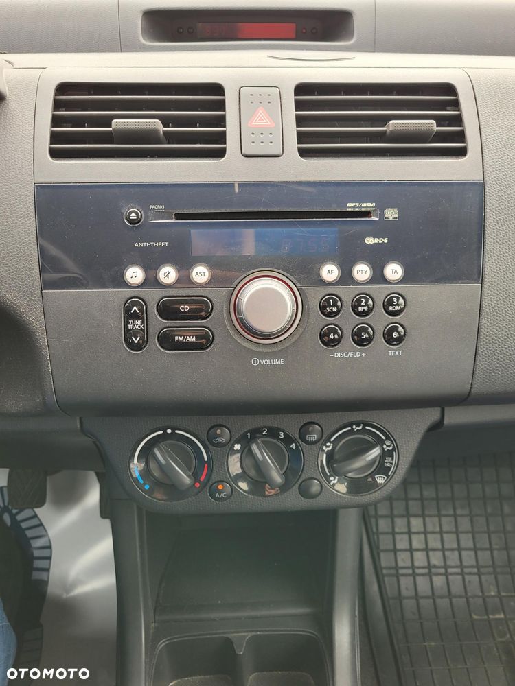 Suzuki Swift 1.3 GLX / Comfort - 7