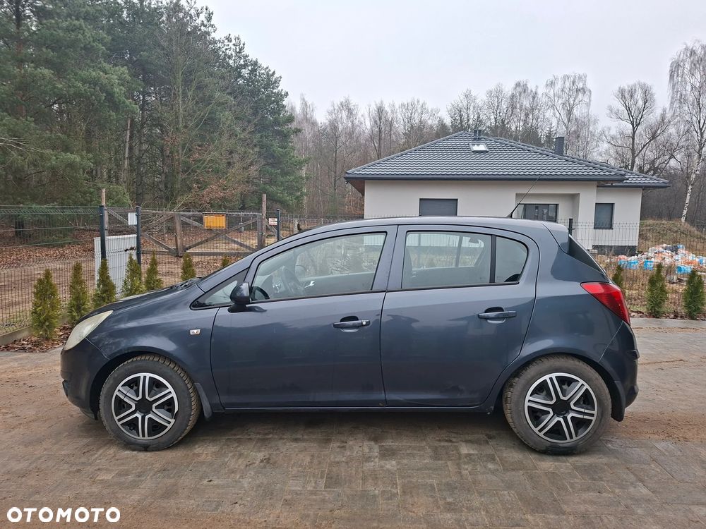 Opel Corsa 1.4 16V Enjoy - 10