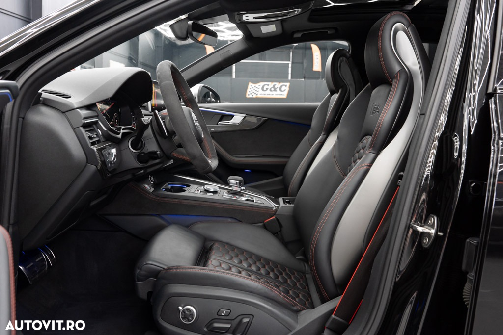 Audi RS4 Avant quattro Tiptronic - 13