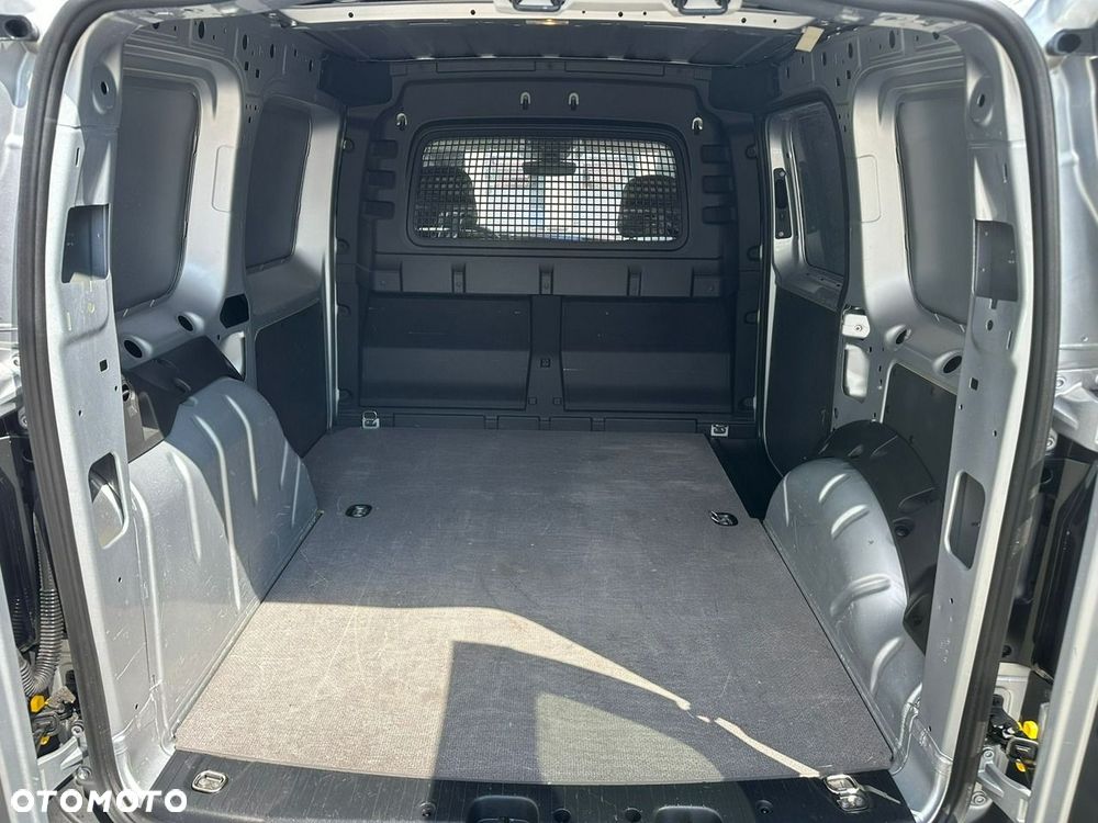 Volkswagen Caddy - 15
