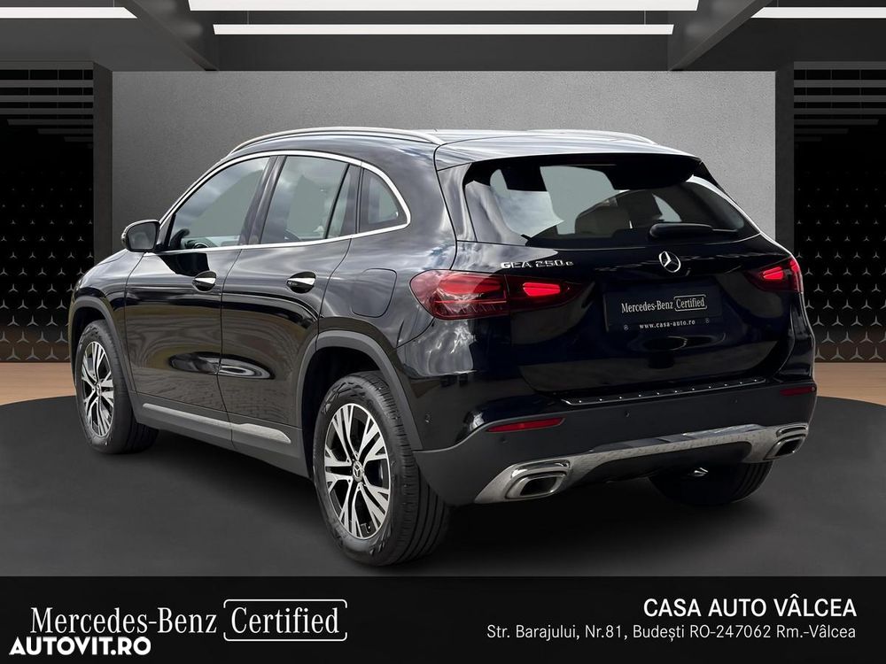 Mercedes-Benz GLA - 3