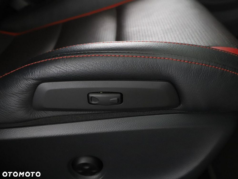 Mercedes-Benz GLA 45 AMG 4-Matic - 39