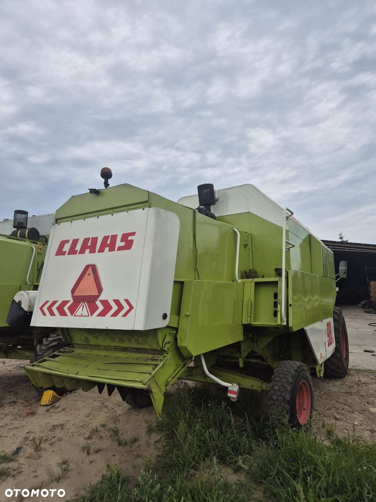 Claas Dominator 98S - 8