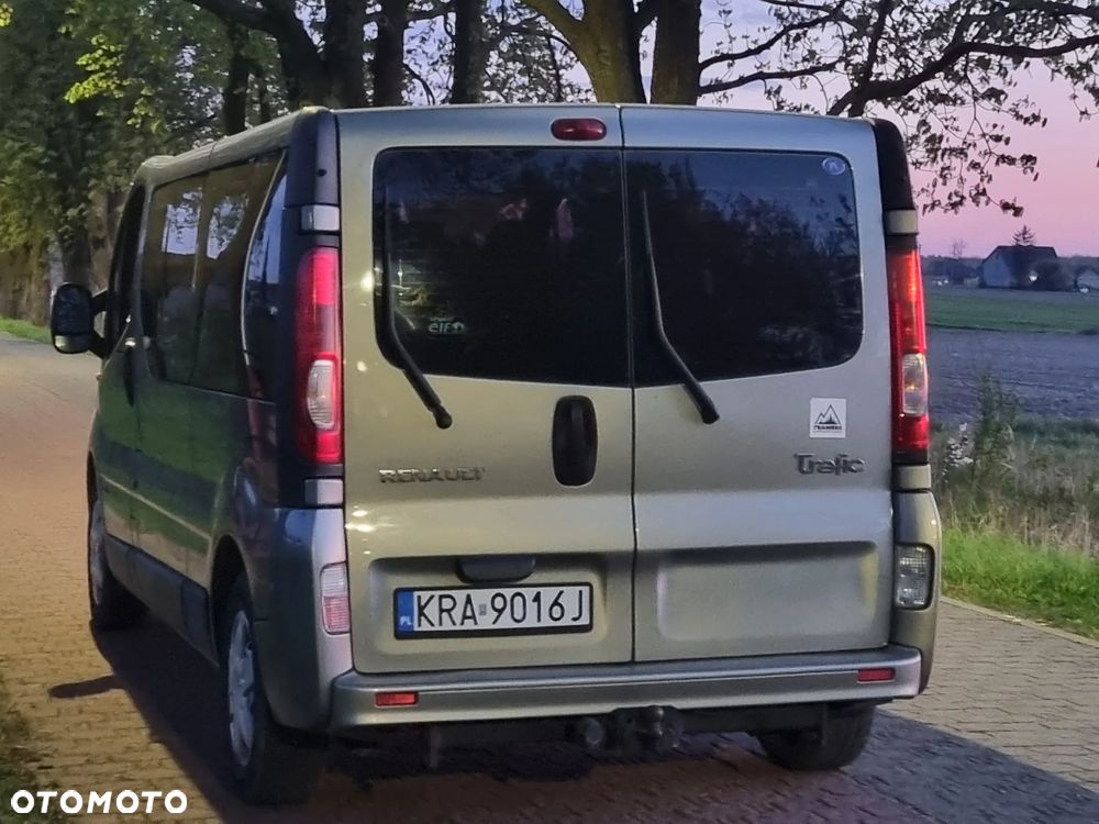 Renault Trafic Passenger Pack Clim - 24