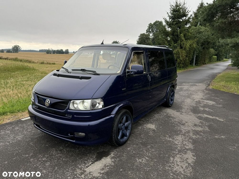 Volkswagen Multivan - 28