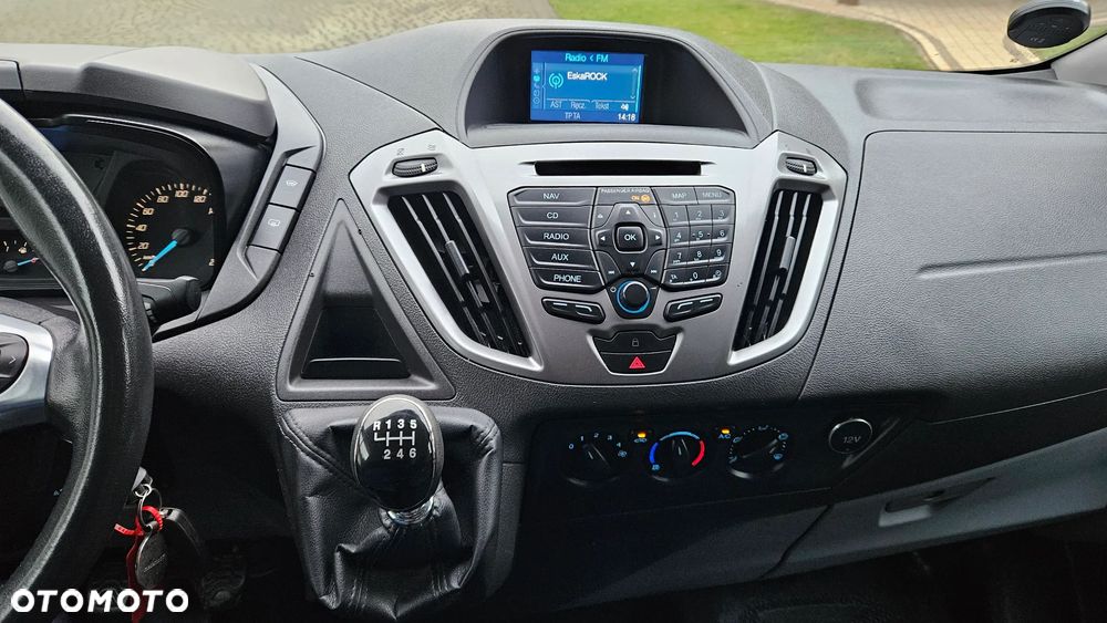 Ford Custom 2,2TDCI 155KM - 21