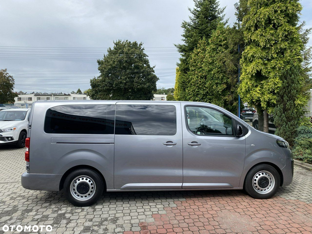 Opel Vivaro - 21