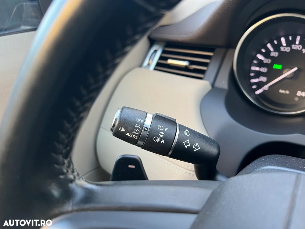 Land Rover Range Rover Evoque - 15