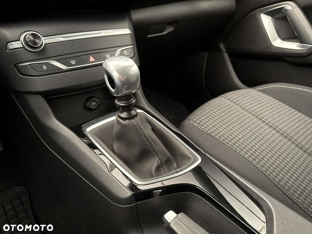 Peugeot 308 - 17