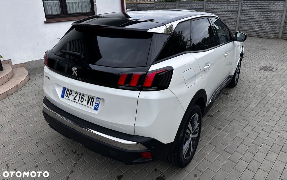 Peugeot 3008 PureTech 130 Stop & Start GPF EAT8 Allure - 22