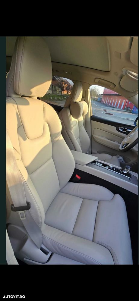 Volvo XC 60 B5 MHEV AT8 AWD Momentum Pro - 8